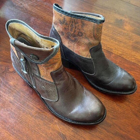 J.B. Dillon Women's Leather Western Ankle Boots With Paisley Design- sz 7 - Picture 2 of 12